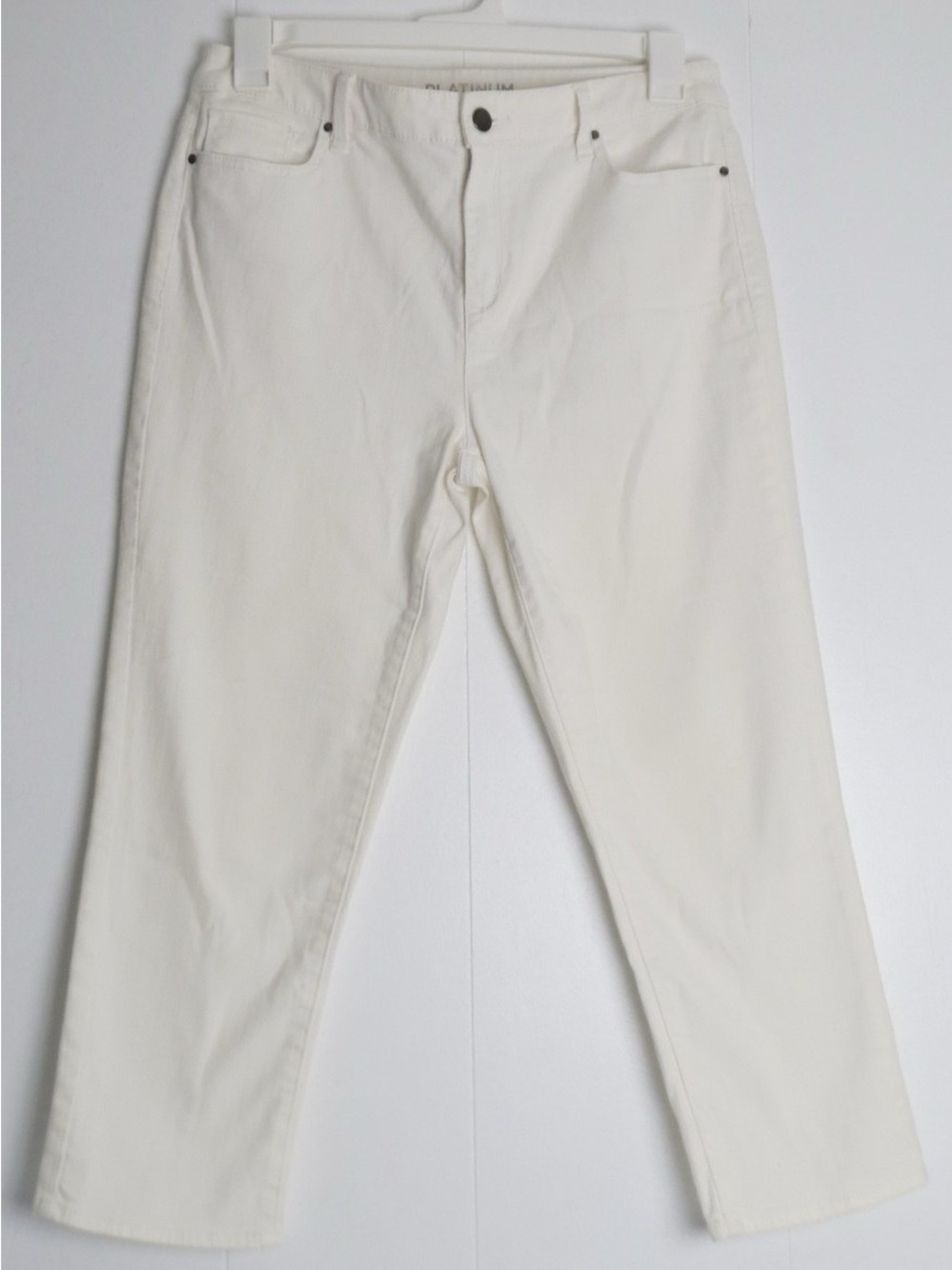 Chico’s Platinum Emerald White Straight-Leg jeans